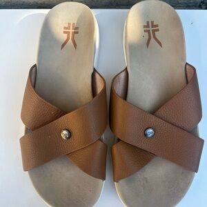 KURU Brown Slide Sandals with Cross Straps